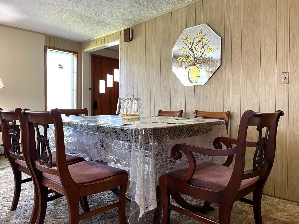 Entire Home In Buffalo - 6 Guests 3 Bedroom 1 Bath - Convenient Location - 25Min To Niagara Falls エクステリア 写真